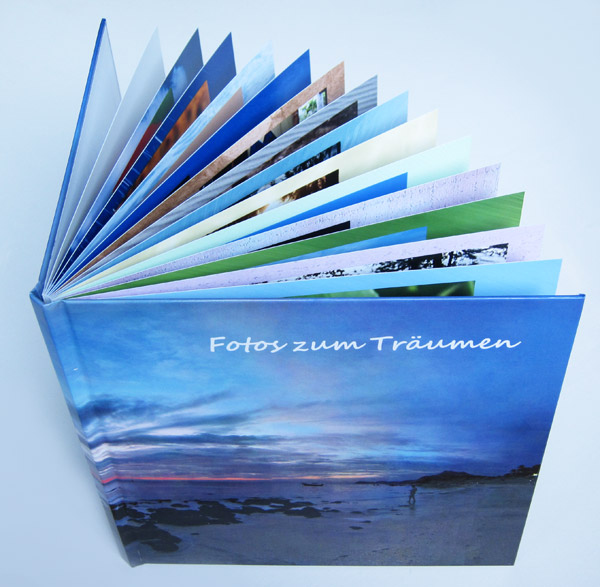Quadratisches Fotobuch (groß) von Pixum auf Fotopapier
